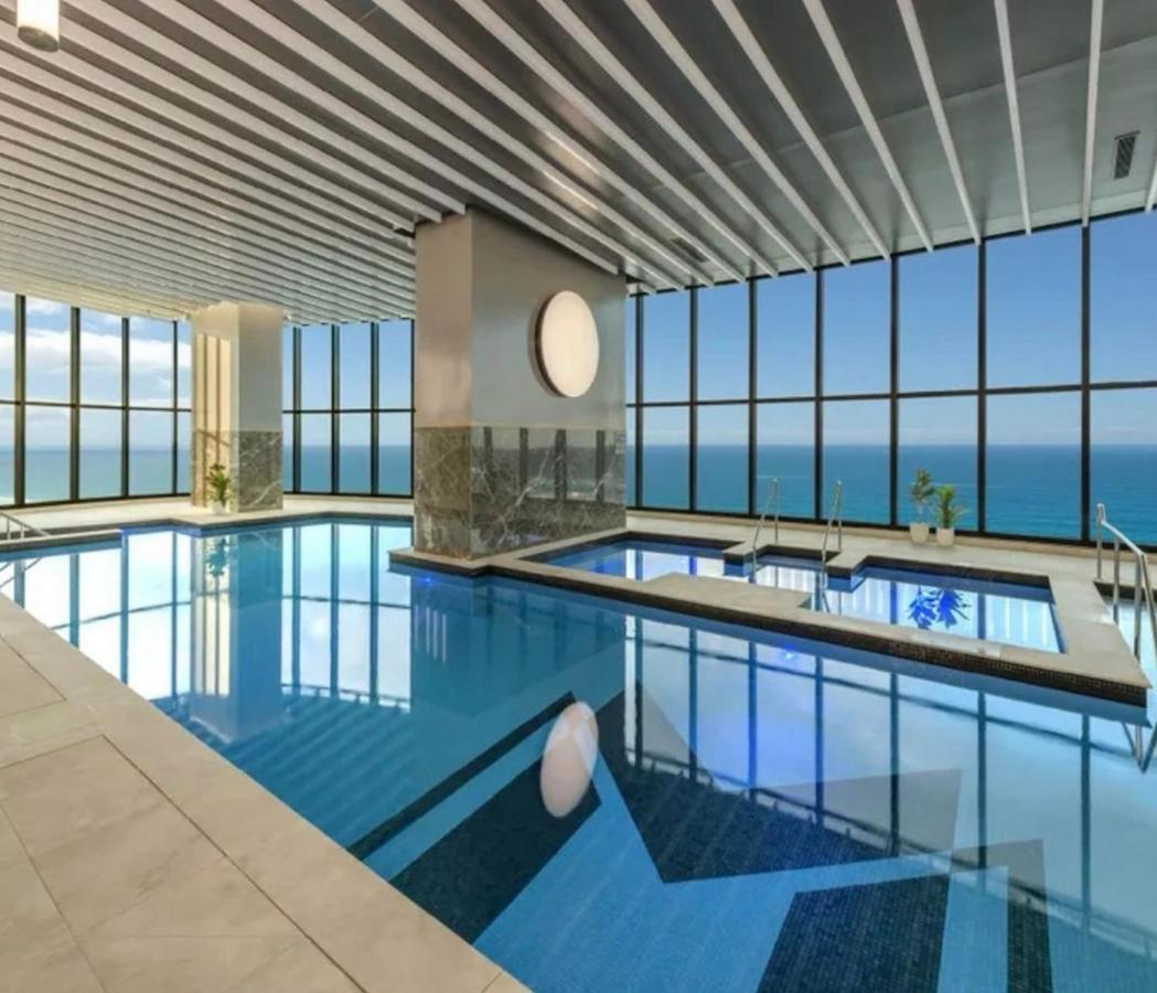 Sea View Beachfront Apartment In Surfers Gold Coast Dış mekan fotoğraf